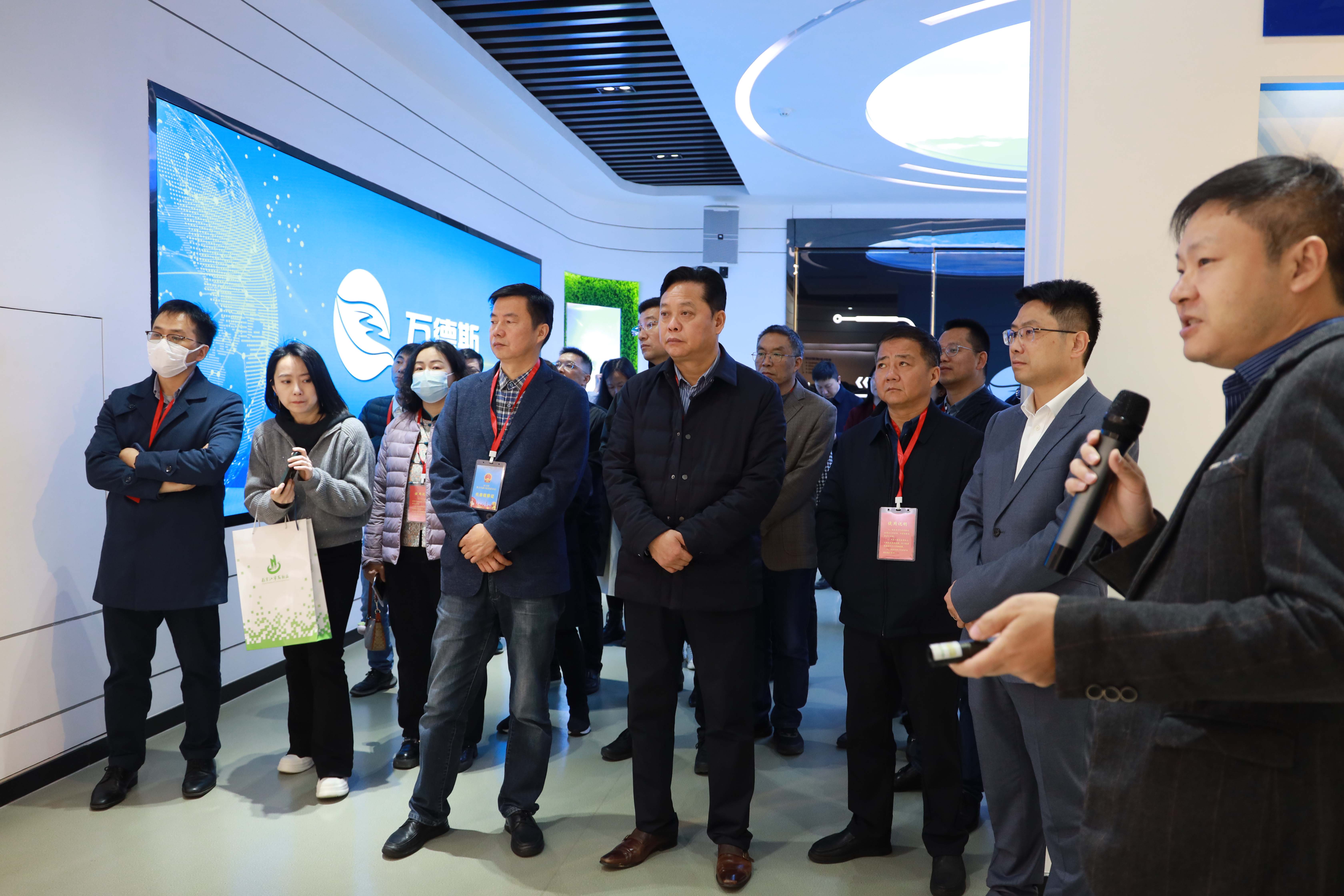 5M7A2161.jpg 5M7A2161.jpg