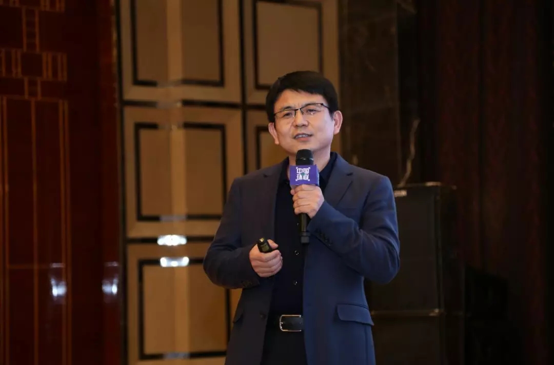 环联董事长_董事长办公室图片