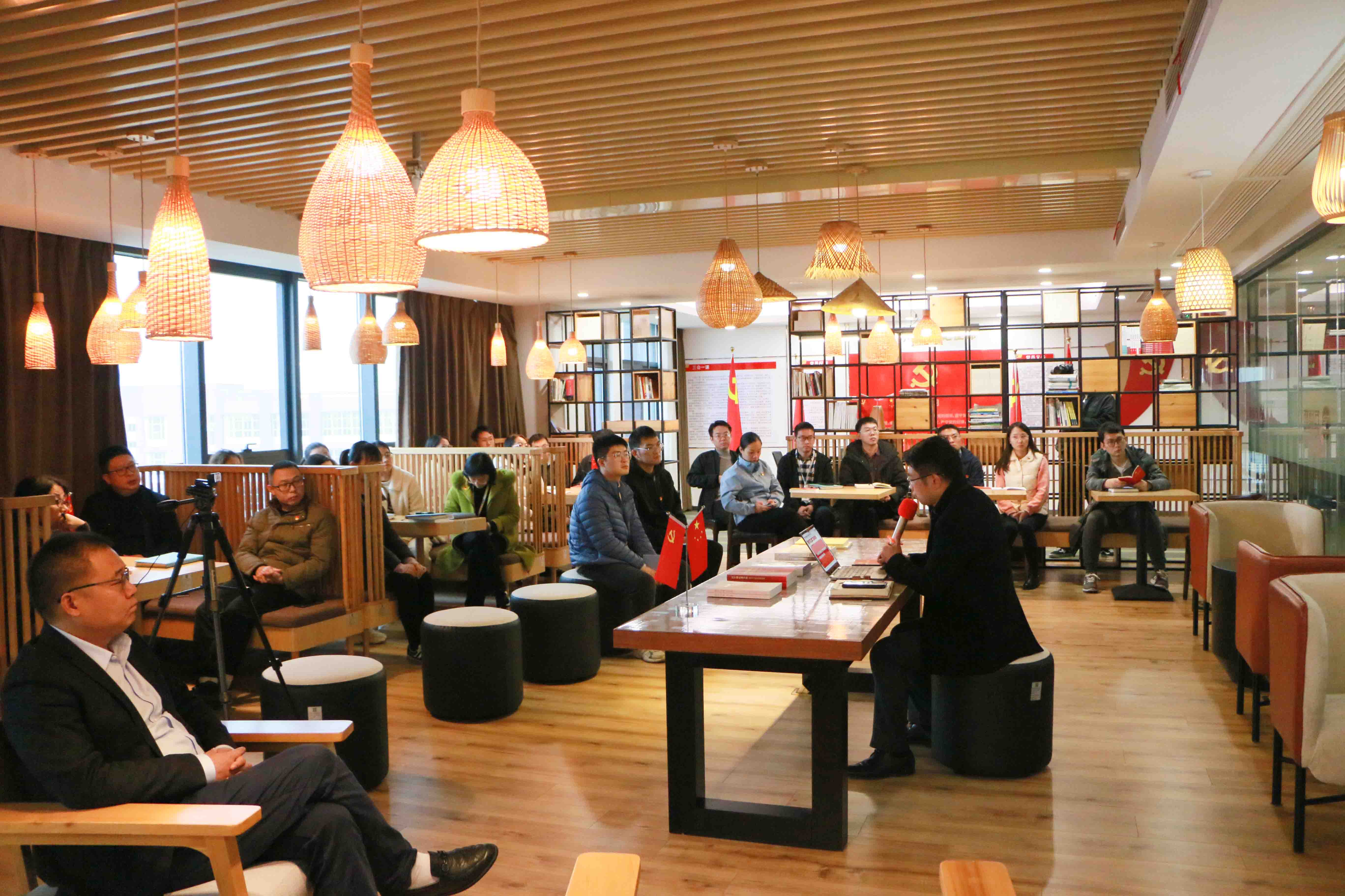 IMG_9288.jpg IMG_9288.jpg