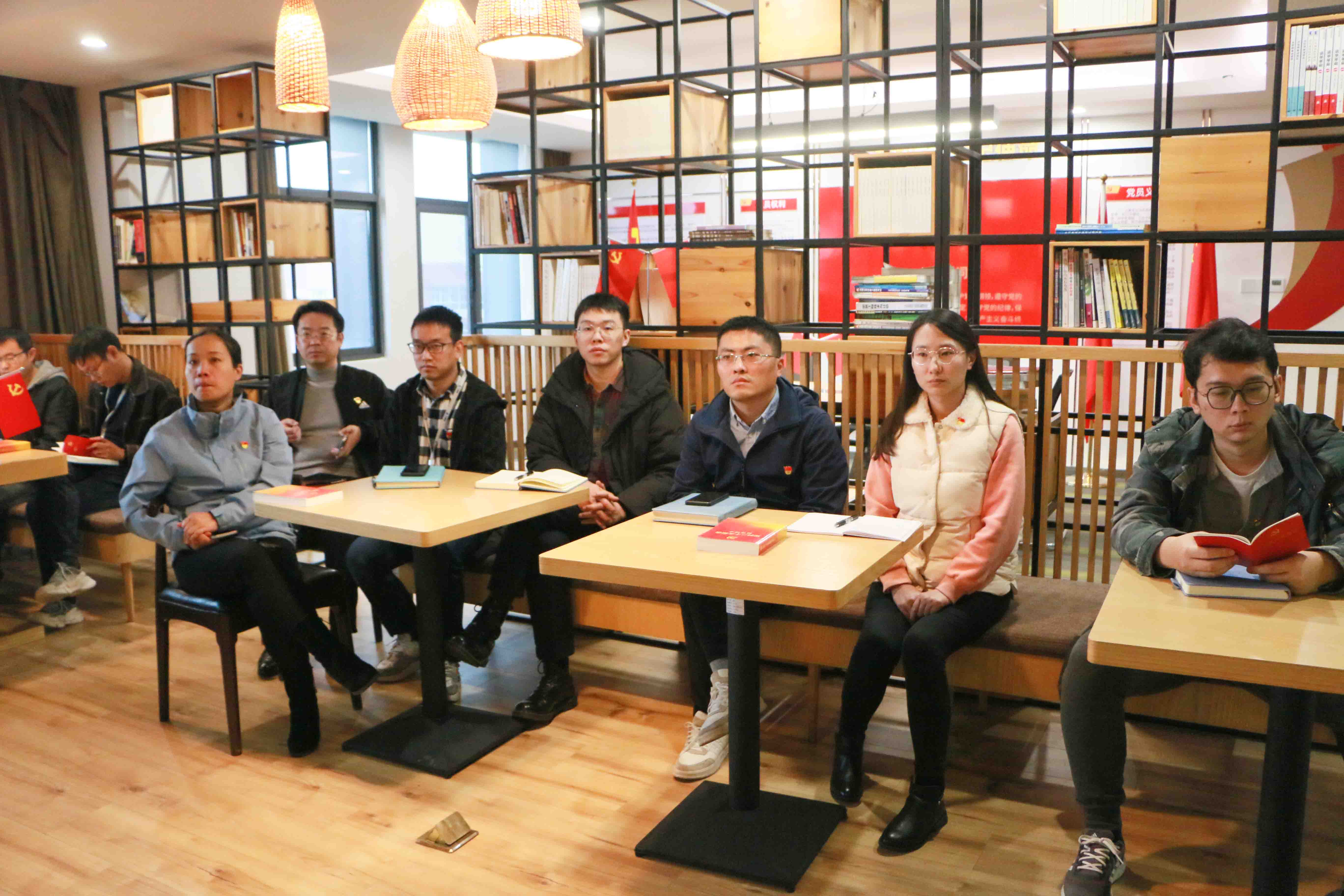 IMG_9289.jpg IMG_9289.jpg