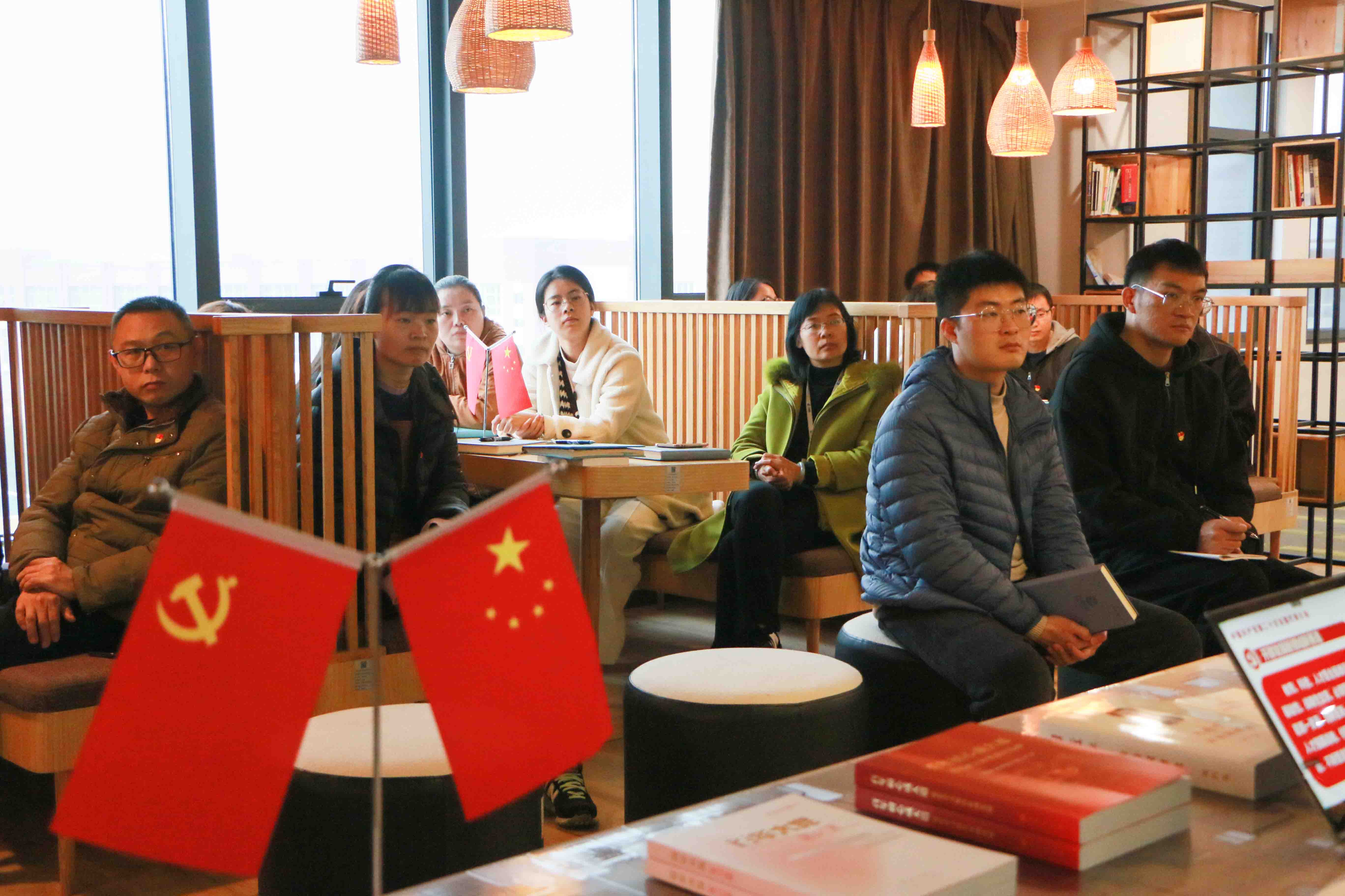 IMG_9298.jpg IMG_9298.jpg